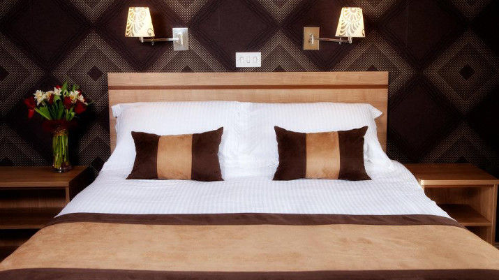 Lodge Hotel Колрейн Екстер'єр фото